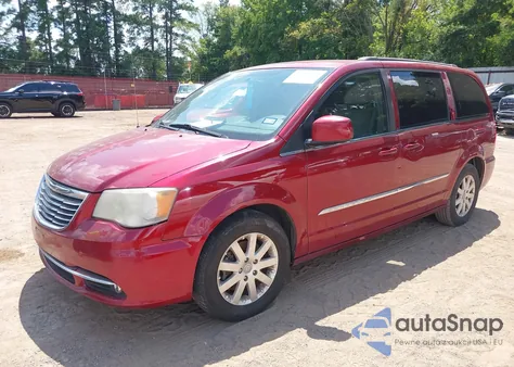2015 Chrysler Town & Country Touring из США, поврежденный, VIN 2C4RC1BG7FR513386